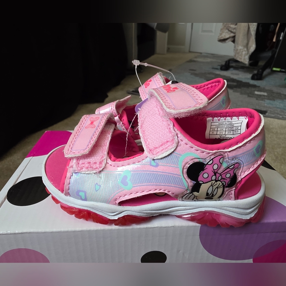 Disney Minnie Mouse Pink Sandals - Light Up